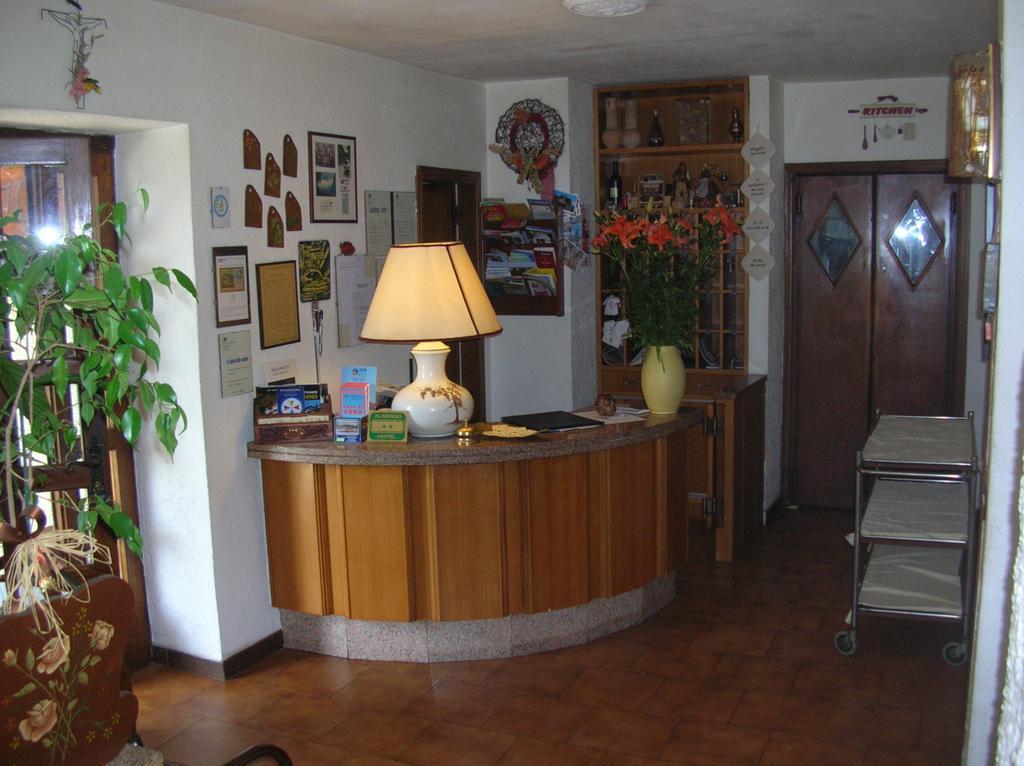 Hotel Rondanino Lanzo dʼIntelvi מראה חיצוני תמונה