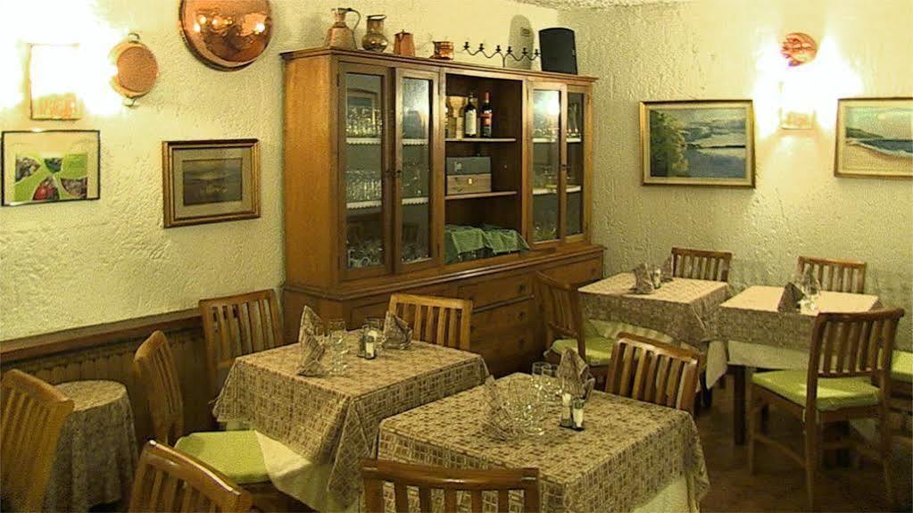 Hotel Rondanino Lanzo dʼIntelvi מראה חיצוני תמונה
