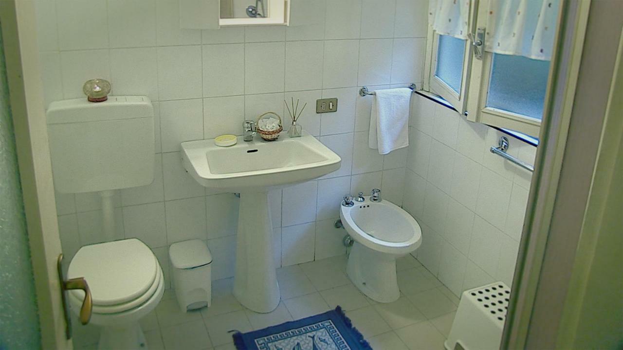 Hotel Rondanino Lanzo dʼIntelvi מראה חיצוני תמונה